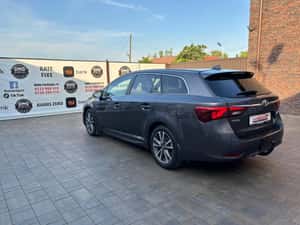 Toyota Avensis 2015, 239000 km, Diesel, Manual — miniatura 3