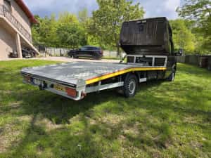 Mercedes sprinter autoplatforma — miniatura 5