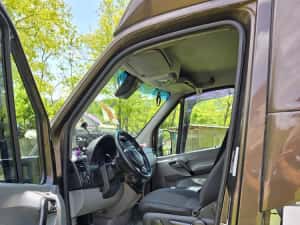 Mercedes sprinter autoplatforma — miniatura 7