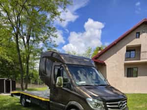 Mercedes sprinter autoplatforma — miniatura 9