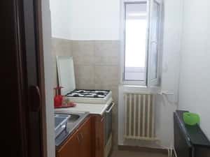 Garsoniera de inchiriat - 2 min metrou Crangasi — miniatura 5
