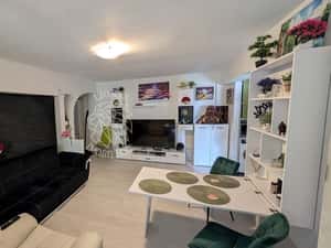 Apartament 3 camere-balcon-parcare-Zona Libertatii — miniatura 3