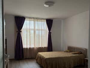 Apartament cu 3 camere de inchiriat — miniatura 2