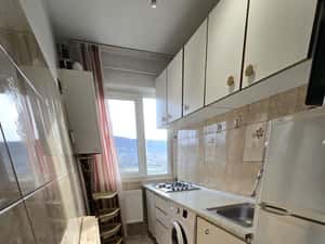 Inchiriere apartament ,Alexandru Cel Bun.Contract Anaf,300 euro — miniatura 5