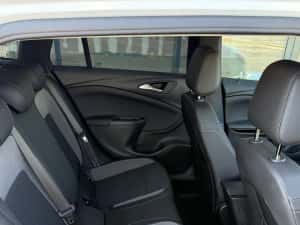 Opel Astra K Sports — miniatura 8