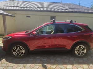 Ford Kuga Automată 150 HP Diesel - 2020
