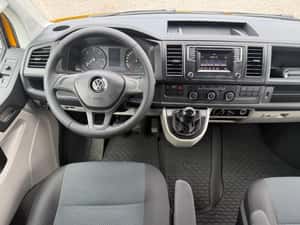 Volkswagen T6 Transporter, 2019, 250.000 km, 15.000 EUR — miniatura 7