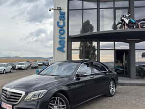 Mercedes-Benz S 560 Automată 470 HP Benzină