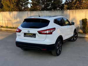 Nissan Qashqai 2016, 169.000 km, Diesel, 10.700 EUR — miniatura 6