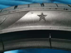 285/30 ZR20 pirelli o bucata 285/30 ZR20 michelin o bucata — miniatura 5