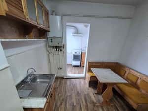 Apartament 3 camere Comănești etaj 4 — miniatura 3