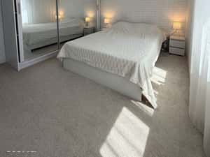 Inchiriez apartament 2 camere — miniatura 1