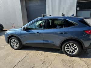 Ford Kuga Plug-in Hybrid Titanium 225 CP -MY 2022 — miniatura 3