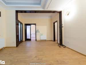 Apartament in vila de inchiriat zona Mosilor, firma sau locuit — miniatura 4