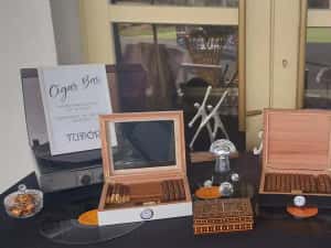 Cigar Bar si Gentlemen's Corner — miniatura 5