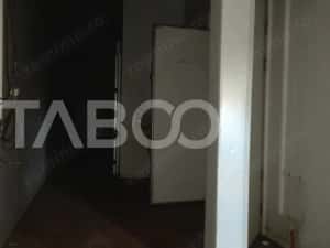 Hala de 1849 mp plus teren de inchiriat in zona Veterani Sibiu — miniatura 5