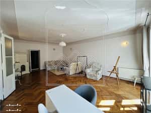 Apartament spatios, 95 mp utili, mobilat, utilat, Ultracentrala