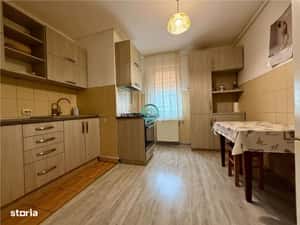 Apartament cu 2 camere de inchiriat, decomandat, in Tudor, Ale.Covasna — miniatura 4