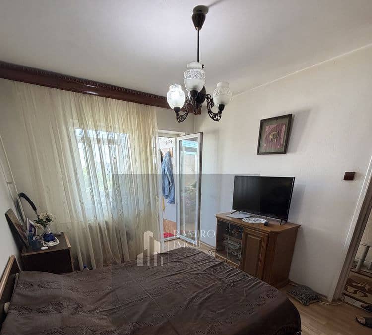 APARTAMENT 2 CAMERE 5O MP  ALEXANDRU OBREGIA — fotografie 1 din 6