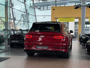 Bentley Bentayga Automată 549 HP Benzină — miniatura 5