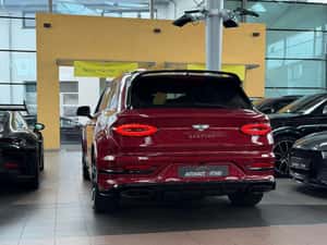 Bentley Bentayga Automată 549 HP Benzină — miniatura 7