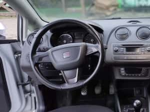 Vand Seat Ibiza 2013 Diesel 1200 cmc Neavariata — miniatura 7