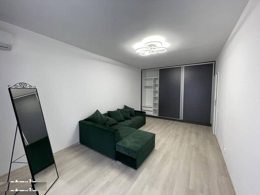 Garsoniera decomandata, metrou Berceni — fotografie 1 din 6