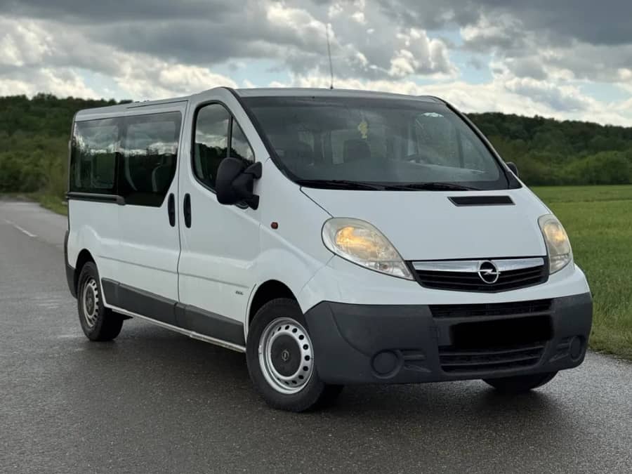 Opel Vivaro / AUTOMAT / 8+1 locuri / Euro 5 / 2.0 cdti / LUNG — fotografie 1 din 10