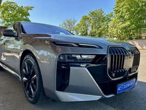 BMW i7 2025 - Electric, 3800 km, Gri — miniatura 3