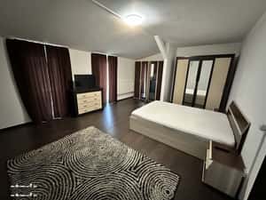 Apartament cu 3 camere de închiriat ( duplex) — miniatura 3
