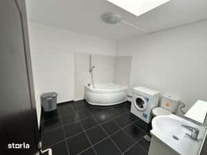 Apartament cu 3 camere de închiriat ( duplex) — miniatura 6