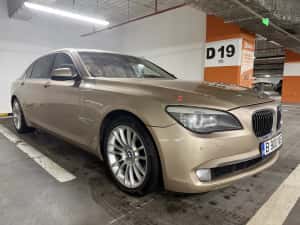 Bmw Seria 7 740LI — miniatura 3