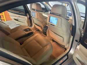 Bmw Seria 7 740LI — miniatura 7