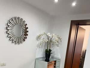 Cartierul Francez - 2 Camere - Spa, Fitness in Grand Residence Gafencu — miniatura 5