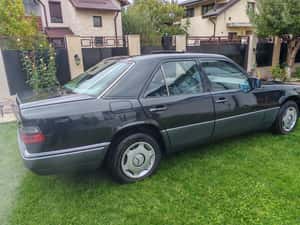 Mercedes-Benz W124 200E Automat – 1991 | 148.000 km — miniatura 3