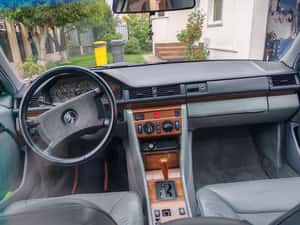 Mercedes-Benz W124 200E Automat – 1991 | 148.000 km — miniatura 7