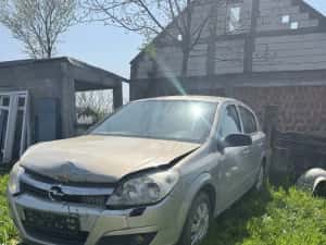 Opel astra H  … avariat conform pozelor