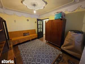 4 camere, decomandat, etaj 1, str. Aprodu Arbore, 79.900 euro neg — miniatura 4