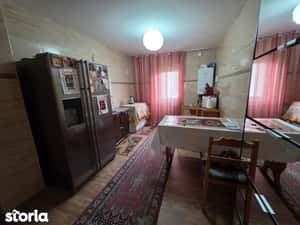 4 camere, decomandat, etaj 1, str. Aprodu Arbore, 79.900 euro neg — miniatura 5