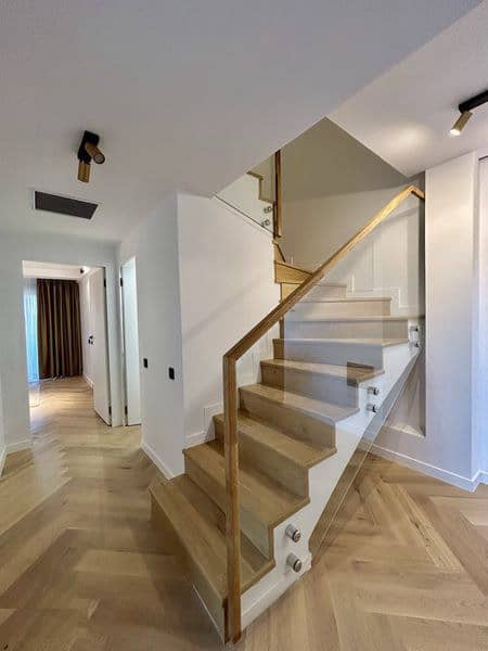 De inchiriat: apartament duplex, Baneasa/Aviatiei — fotografie 1 din 6