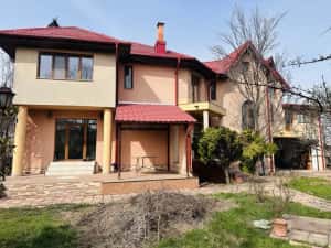 Vila superba 526 mp construiti, 765 mp teren, P+1+M+P, Chiajna