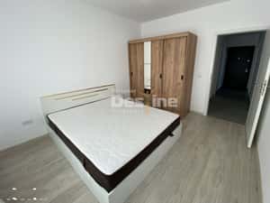 Apartament 2 camere decomandat, balcon, loc de parcare, complex Grandi