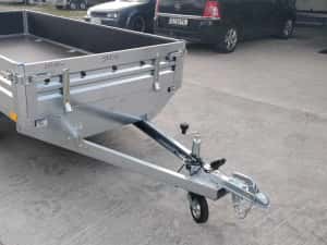 Remorca Noua Premium 750 kg 2 Axe Faro Magicus 300x150x35cm Tip Platfo