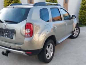 RAR efectuat ‼️DACIA DUSTER PRESTIGE-1.5dci ‼️4x4( 4WD) Klima-An 2011 ‼️Fără RUGINA ‼️ — miniatura 4