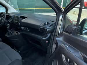 Toyota Proace City (Verso) 2021 – Monovolum economic — miniatura 2