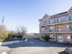 Pensiune 17 camere cu baie proprie Băile Felix