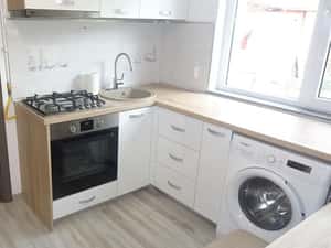 Inchiriez, garsoniera in Deva, zona Dacia, etaj 1, mobilata, utilata — miniatura 3