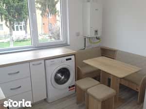 Inchiriez, garsoniera in Deva, zona Dacia, etaj 1, mobilata, utilata — miniatura 4