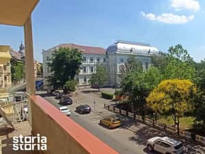 Apartament 3 camere , B-dul General Vasile Milea, etaj 1
