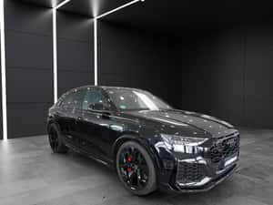 Audi RSQ8, 600 cp, Benzină, Automată, 2023, Negru — miniatura 3